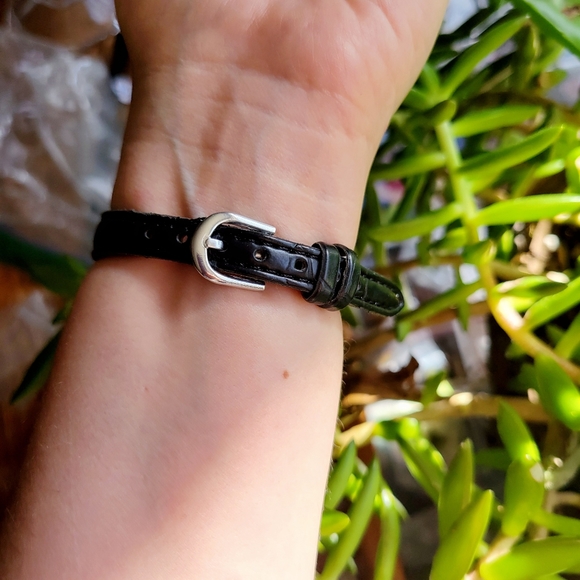 Vintage Reflex Quartz Watch - Picture 8 of 9